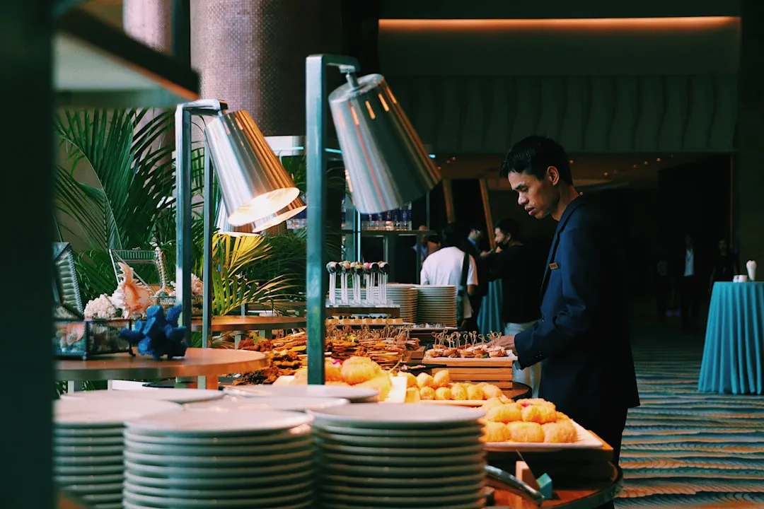 2025年产品定价策略与渠道分析报告编制要点
