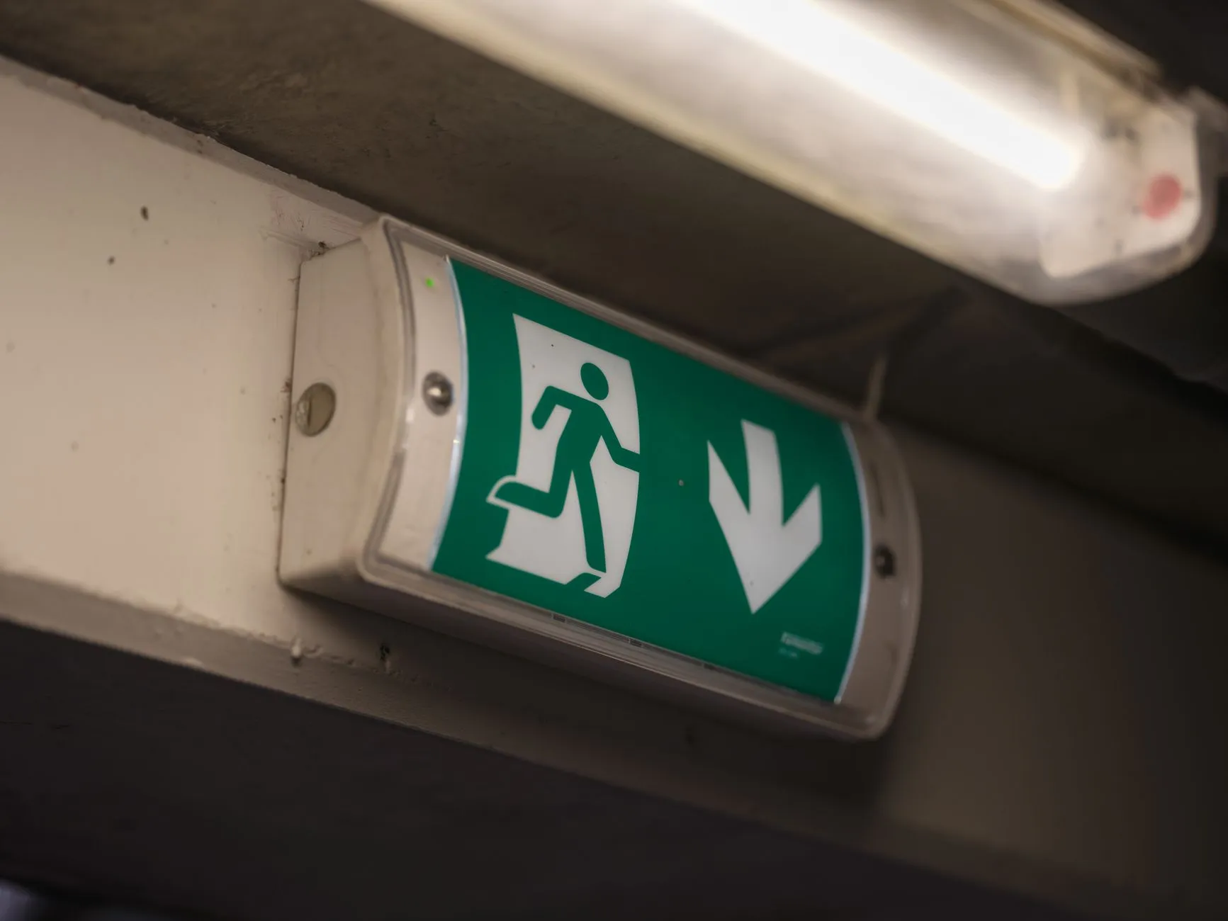 海南中小企业产品定价报告：2024年行业定价趋势与渠道分析洞察