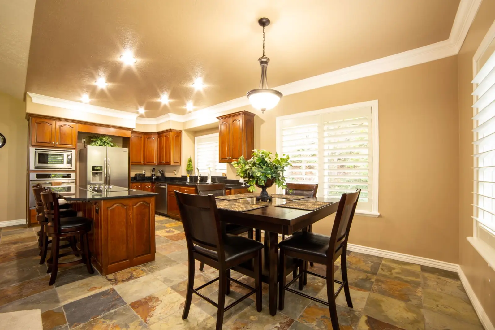 海南中小企业产品定价报告编制要点与市场策略优化